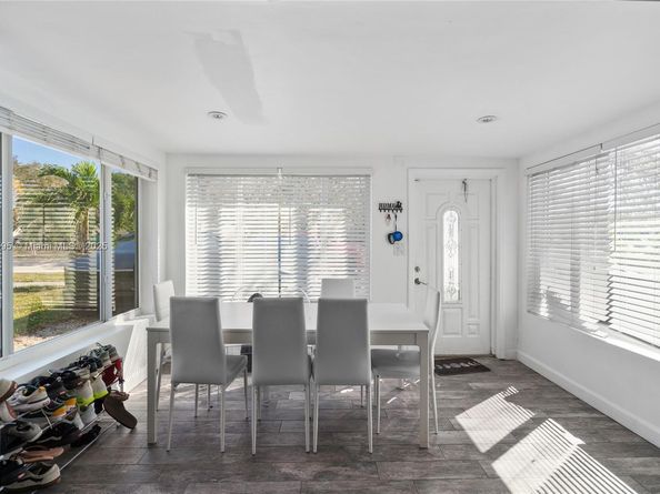 1843 SW 4th Ave, Fort Lauderdale FL 33315