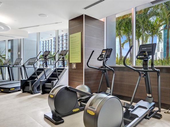 200 Biscayne Boulevard Way 505, Miami FL 33131