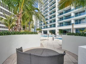 200 Biscayne Boulevard Way 505, Miami FL 33131