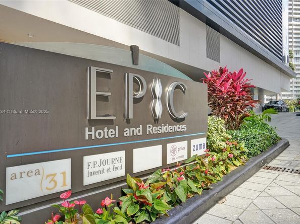 200 Biscayne Boulevard Way 505, Miami FL 33131