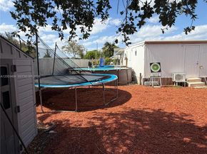 5871 SW 29th Ave, Dania Beach FL 33312