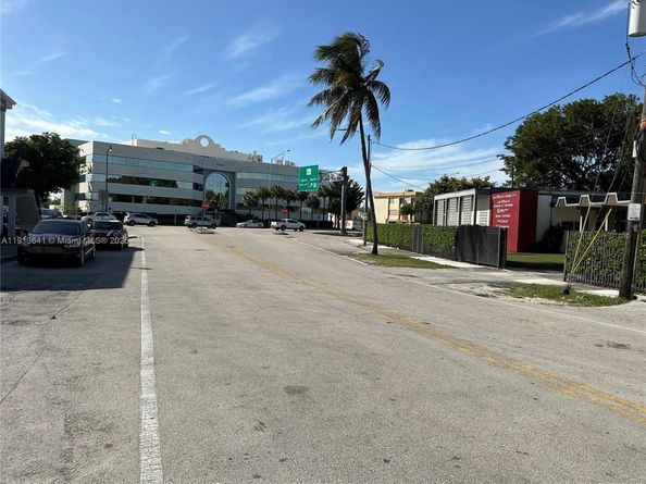 717 Tamiami Canal Rd, Miami FL 33144