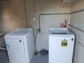 142 SE 4th Ave, Boynton Beach FL 33435