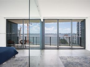 460 NE 28th St 805, Miami FL 33137