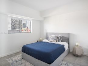 460 NE 28th St 805, Miami FL 33137