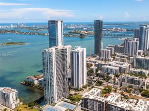 460 NE 28th St 805, Miami FL 33137