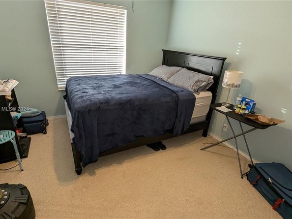 760 SW 190th Ave, Pembroke Pines FL 33029