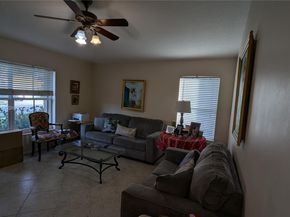 760 SW 190th Ave, Pembroke Pines FL 33029