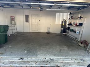 Undisclosed Address #A11935572, Weston FL 33331