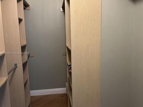 Undisclosed Address #A11935572, Weston FL 33331