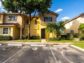 6051 SW 19th Pl, North Lauderdale FL 33068