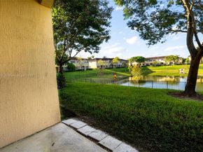6051 SW 19th Pl, North Lauderdale FL 33068