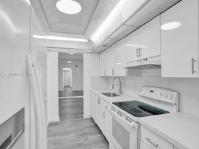 3821 Environ Blvd 403, Lauderhill FL 33319