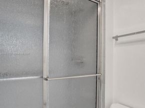 3821 Environ Blvd 403, Lauderhill FL 33319