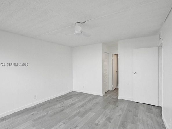 3821 Environ Blvd 403, Lauderhill FL 33319