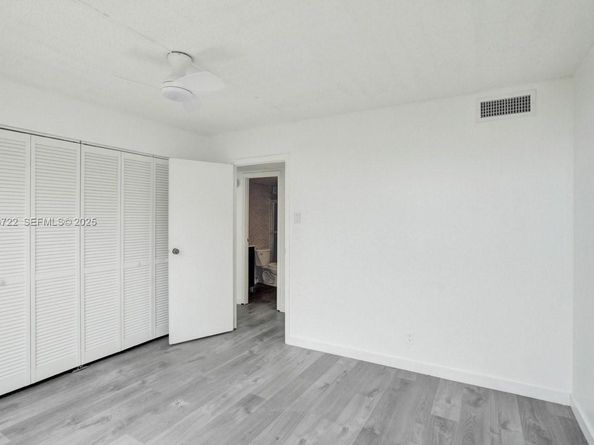 3821 Environ Blvd 403, Lauderhill FL 33319