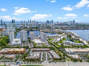 18071 Biscayne Blvd PH03 & PH04, Aventura FL 33160