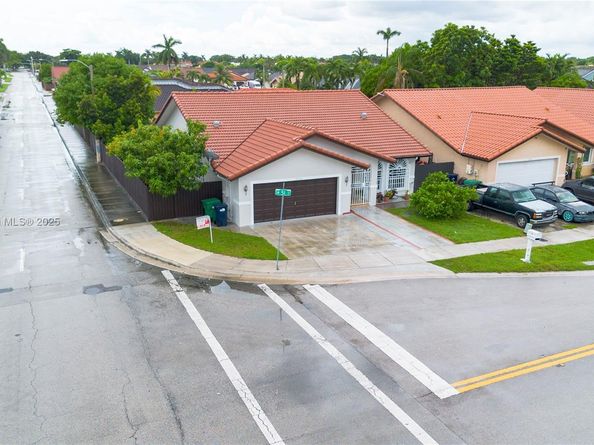 14200 SW 51st St, Miami FL 33175