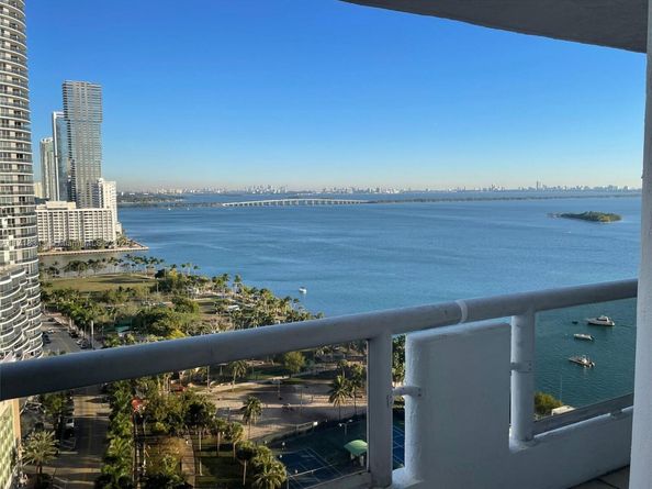 1717 N Bayshore Dr A2548, Miami FL 33132