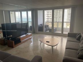 1717 N Bayshore Dr A2548, Miami FL 33132