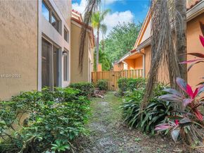 10132 NW 4th street, Plantation FL 33324