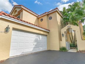 10132 NW 4th street, Plantation FL 33324