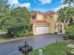 10132 NW 4th street, Plantation FL 33324