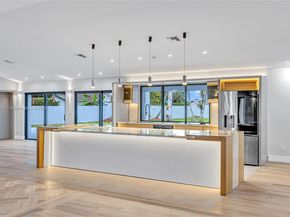 10600 SW 140th St, Miami FL 33176