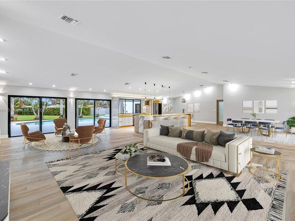 10600 SW 140th St, Miami FL 33176