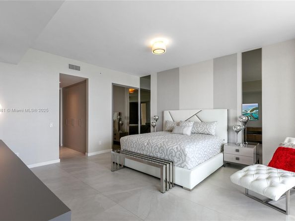 18975 Collins Ave 3402, Sunny Isles Beach FL 33160