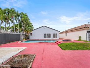 9435 SW 156th Pl, Miami FL 33196