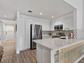 6744 N Pine Island Rd, Tamarac FL 33321