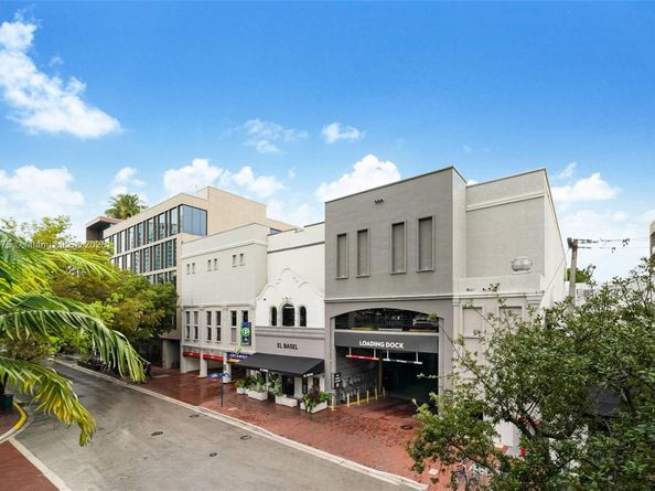 3339 Virginia Street 301, Miami FL 33133