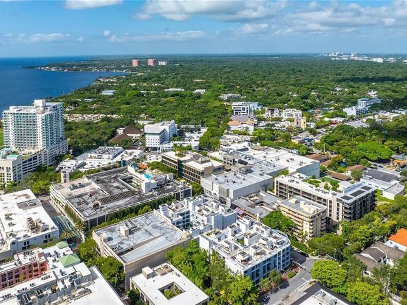 3339 Virginia Street 301, Miami FL 33133