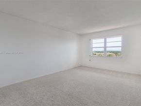 2500 NE 48th Ln 802, Fort Lauderdale FL 33308