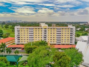2500 NE 48th Ln 802, Fort Lauderdale FL 33308