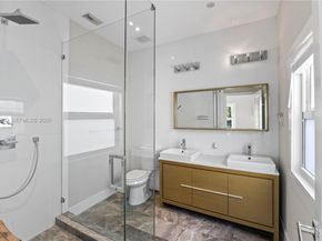 2434 SW 15th St, Miami FL 33145