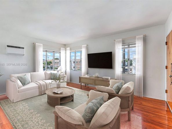 7407 Byron Ave 3, Miami Beach FL 33141