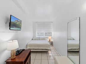 100 Lincoln Rd 830, Miami Beach FL 33139