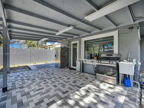 1221 NW 7th Ave, Fort Lauderdale FL 33311