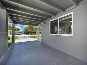 1221 NW 7th Ave, Fort Lauderdale FL 33311