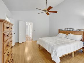 3272 Beechberry Cir, Davie FL 33328