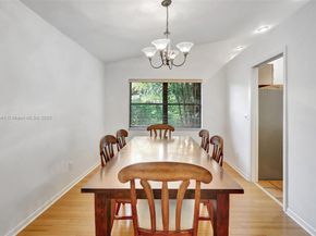 3272 Beechberry Cir, Davie FL 33328