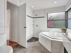 3272 Beechberry Cir, Davie FL 33328