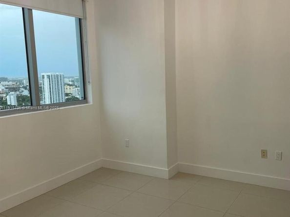 92 SW 3rd St 3309, Miami FL 33130