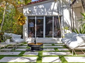 7630 NE 8th Ave, Miami FL 33138