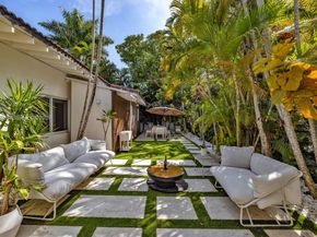 7630 NE 8th Ave, Miami FL 33138