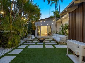 7630 NE 8th Ave, Miami FL 33138