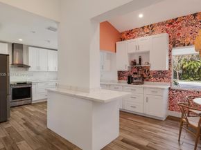 7630 NE 8th Ave, Miami FL 33138