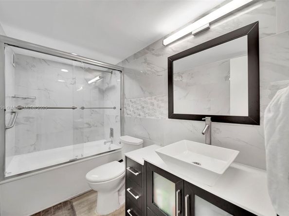 5005 Collins Ave 815, Miami Beach FL 33140